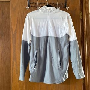 Men’s two tone Under Armour windbreaker